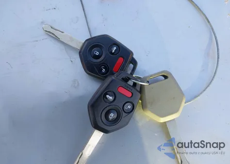 2013 Subaru Outback 2.5I z USA, uszkodzony, nr VIN 4S4BRBAC4D3299754